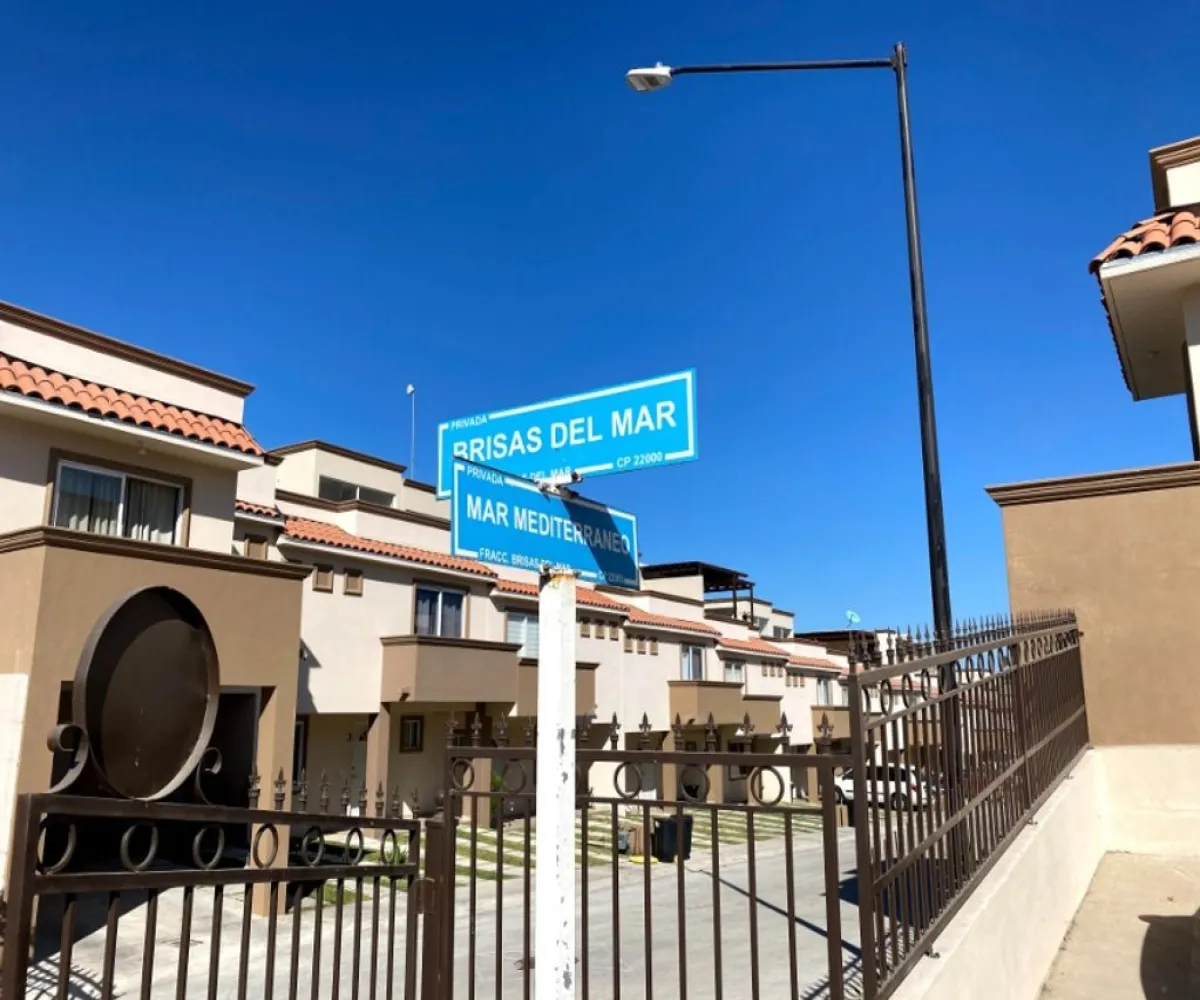 Casa En Venta,Brisas Del Mar,Mar Mediterraneo S/N 28, Tijuana, Baja California 22566, 3 Habitaciones,2 Baños,Mar Mediterraneo,1,pcPISMF