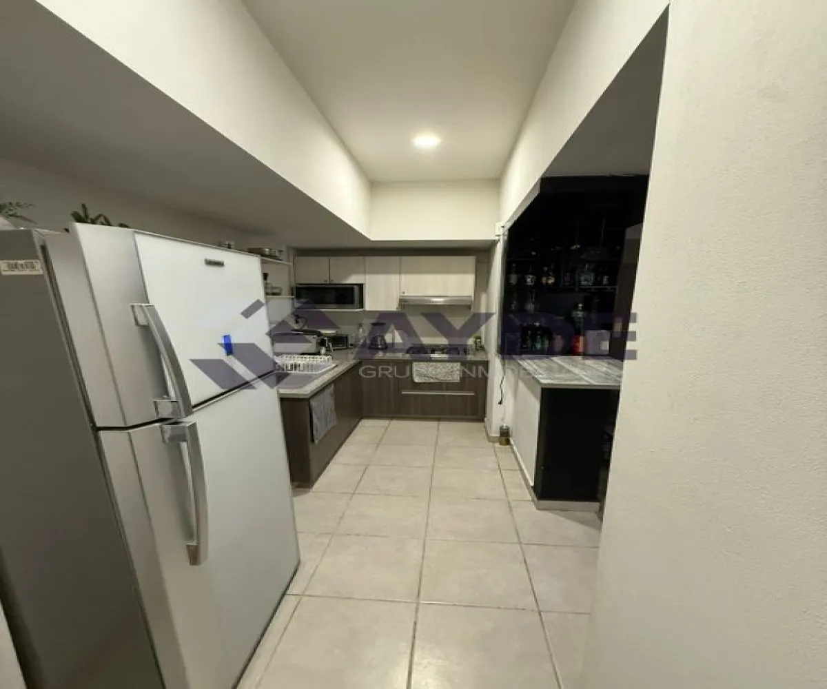 Departamento En Venta,Rancho Nuevo,Calle Eutimio Pinzón 304 4, Guadalajara, Jalisco 44240, 2 Habitaciones,1 Baño,Calle Eutimio Pinzón,1,pJybfHg