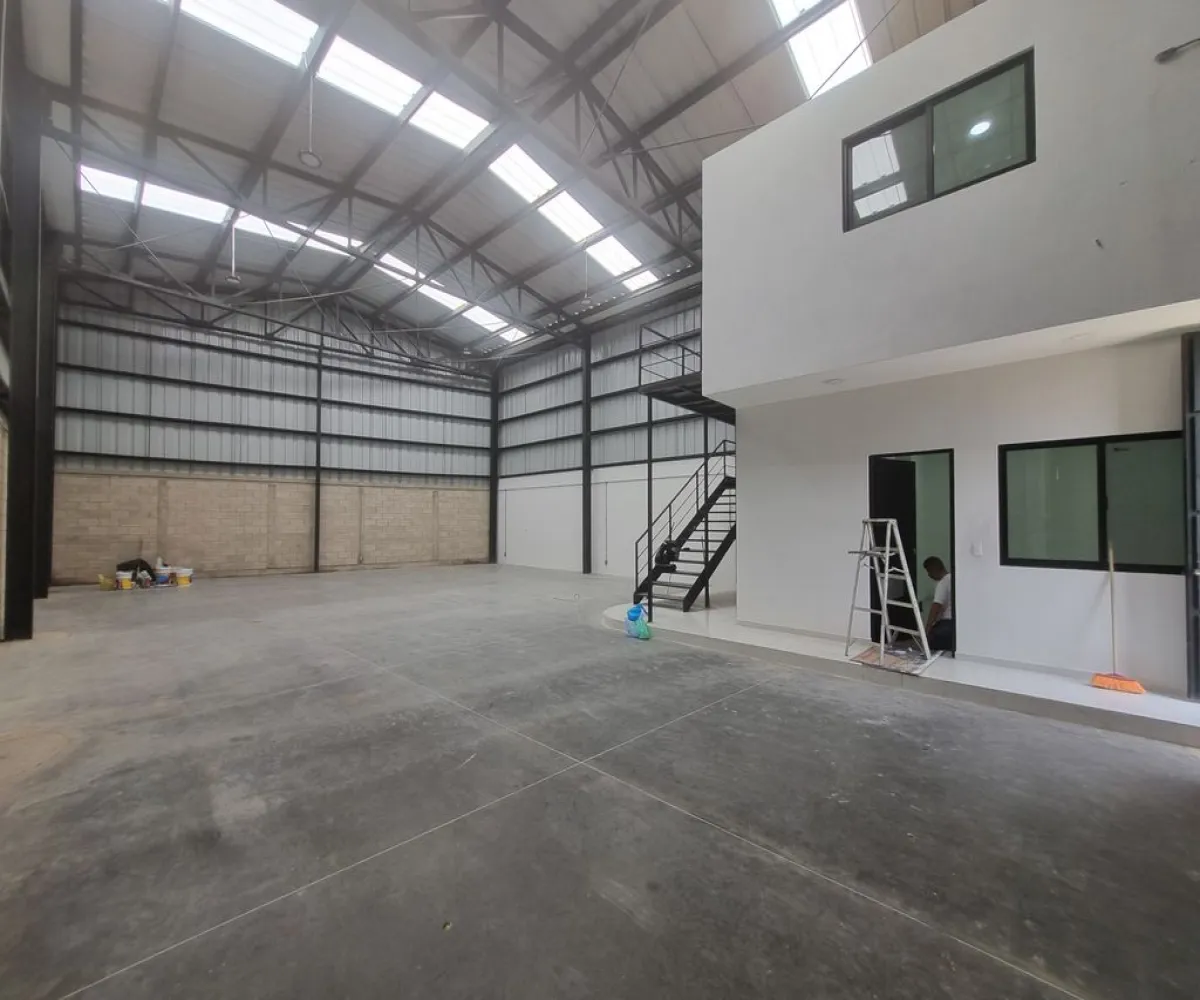 Bodega En Renta,La Gigantera,Calle Valle de los Olivos 62, San Pedro Tlaquepaque, Jalisco 45601,Calle Valle de los Olivos,2,pq6XTH2