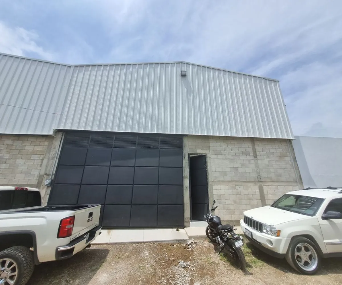 Bodega En Renta,La Gigantera,Calle Valle de los Olivos 62, San Pedro Tlaquepaque, Jalisco 45601,Calle Valle de los Olivos,2,pq6XTH2