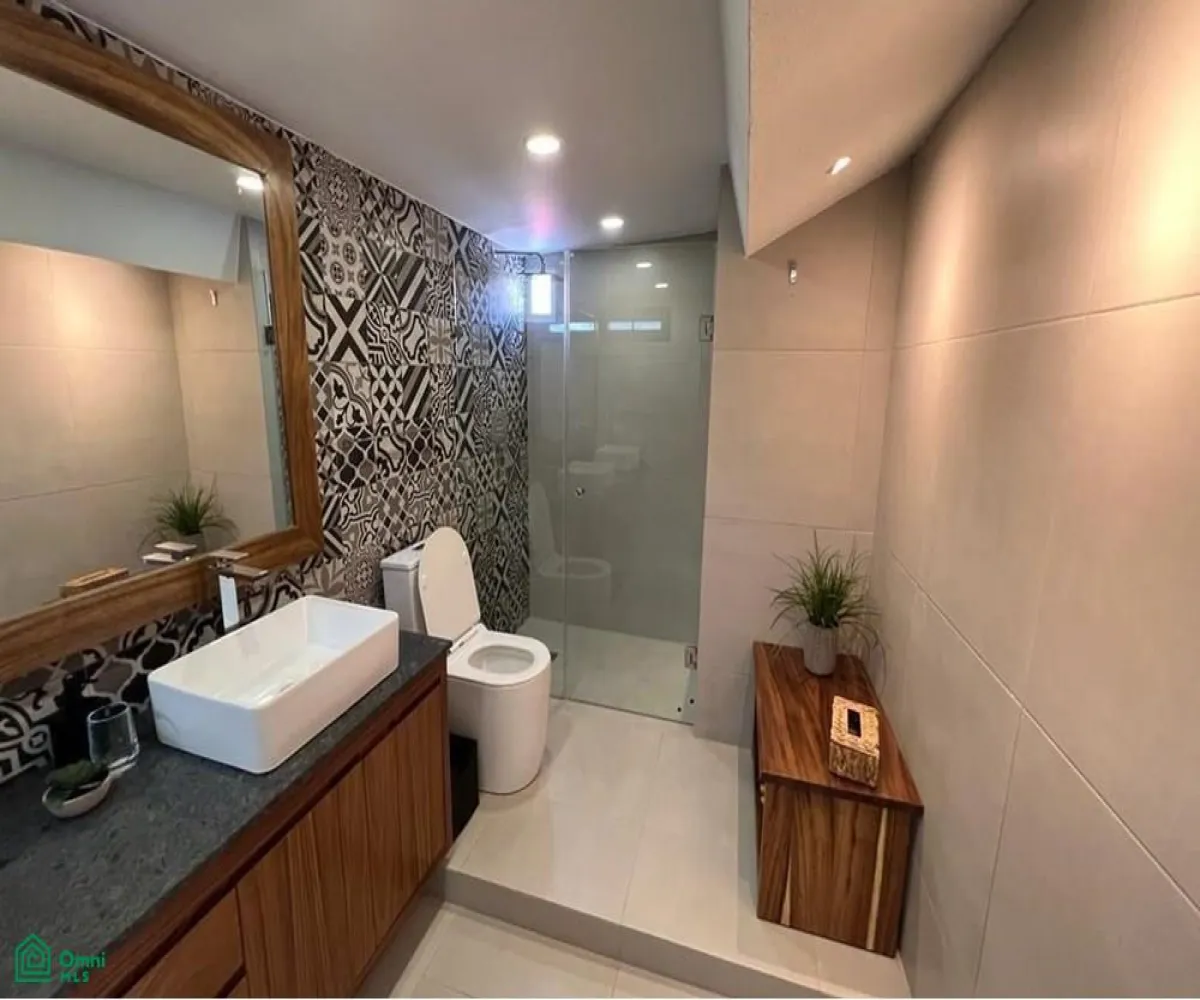 Casa En Renta,Fraccionamiento Chulavista,condominio en condominio bugambilias #Carr #k60 S/N, Chapala, Jalisco 45920, 7 Habitaciones,7 Baños,condominio en condominio bugambilias #Carr #k60,2,MX25931302