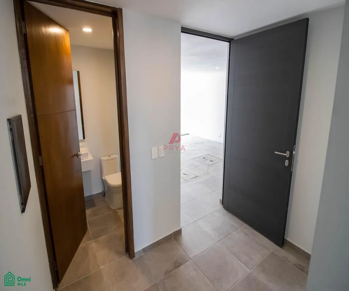 Casa En Venta,Tlajomulco De Zuñiga,Vuelo de las grullas #200 S/N, Tlajomulco de Zuniga, Jalisco 45645, 3 Habitaciones,3 Baños,Vuelo de las grullas #200,3,MX25931394