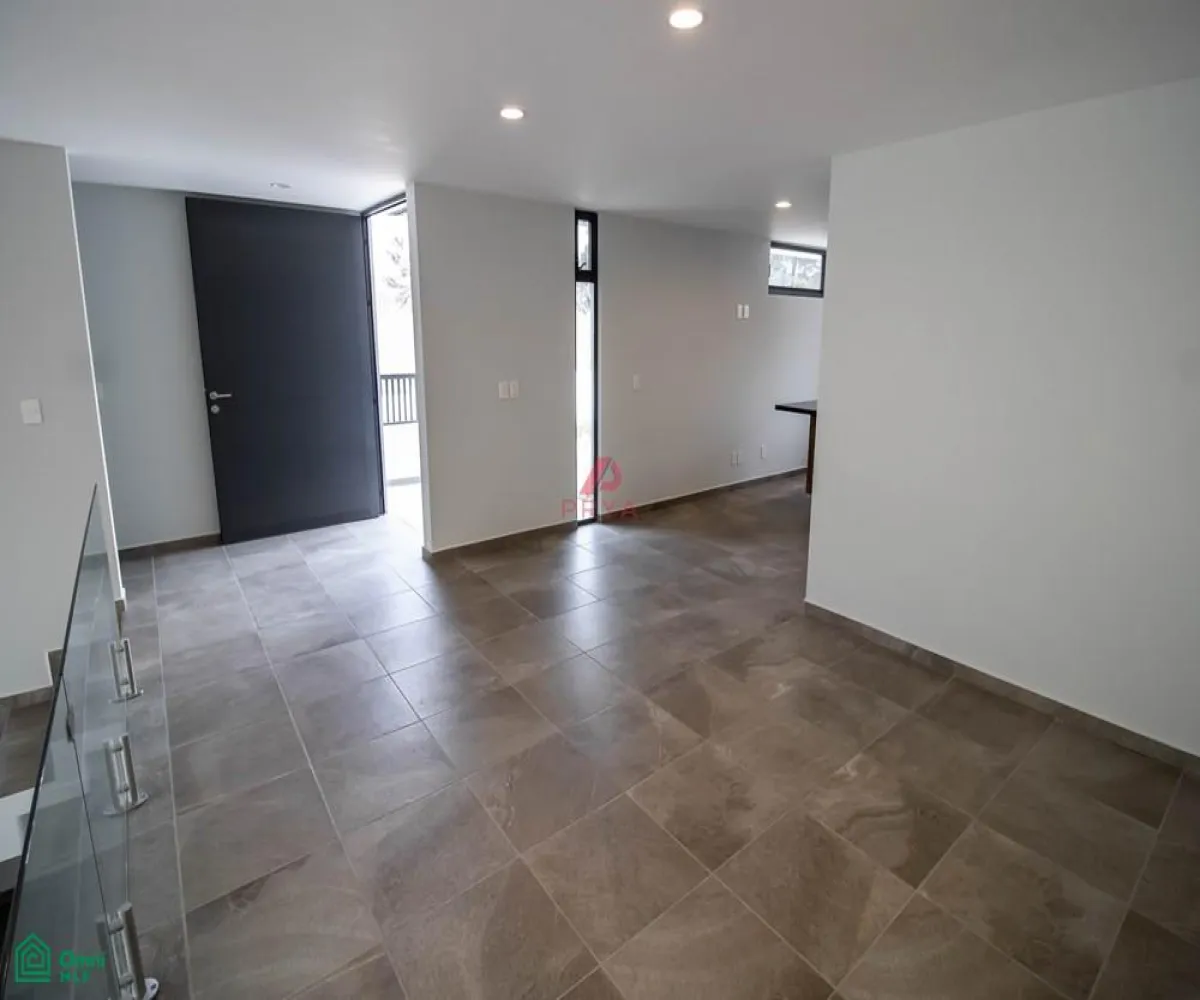 Casa En Venta,Tlajomulco De Zuñiga,Vuelo de las grullas #200 S/N, Tlajomulco de Zuniga, Jalisco 45645, 3 Habitaciones,3 Baños,Vuelo de las grullas #200,3,MX25931394