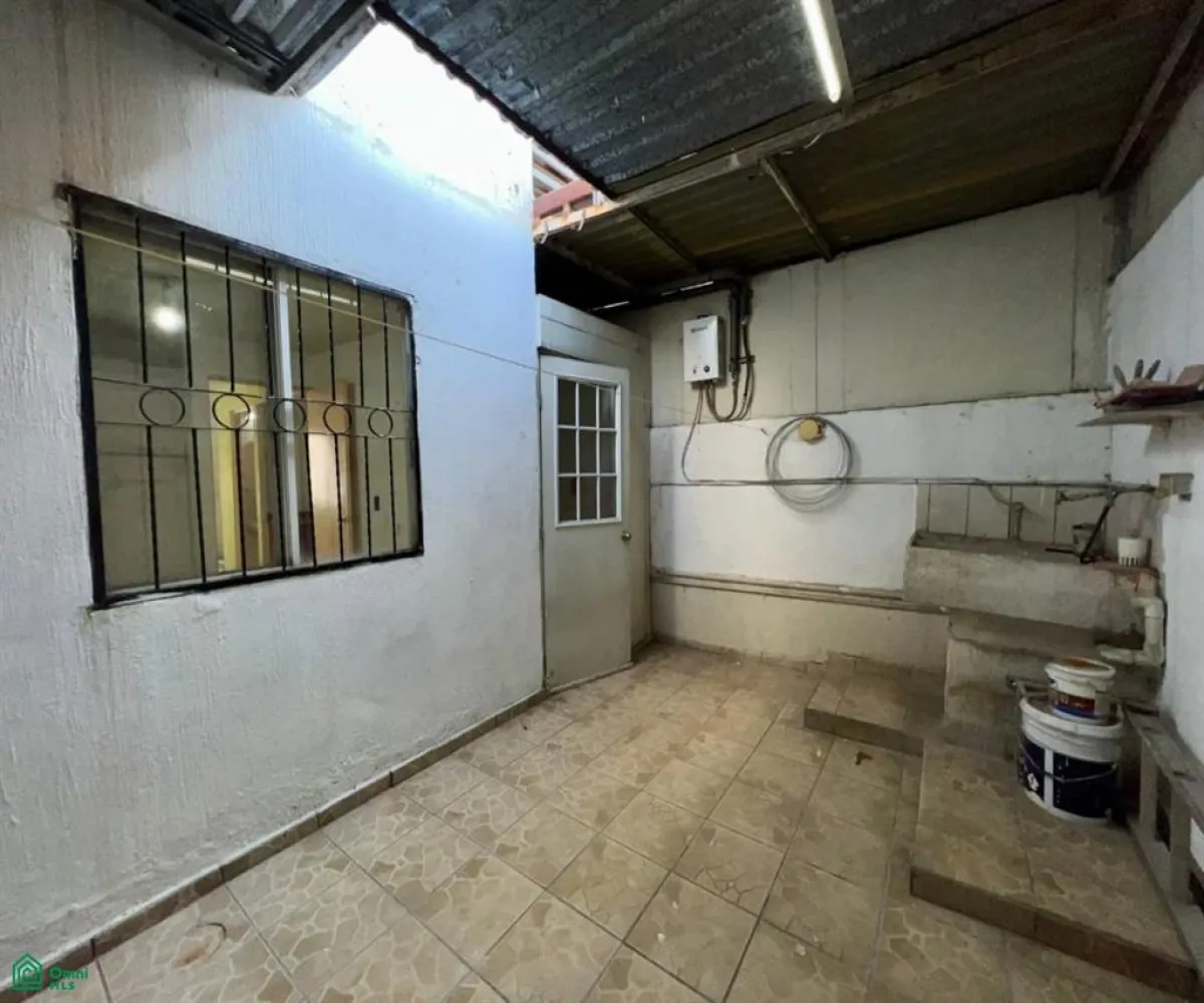 En Venta,Villa Fontana,Fuente Alpaca 263, Tlaquepaque, Jalisco 45615, 3 Habitaciones,1 Baño,Fuente Alpaca,2,MX25931808