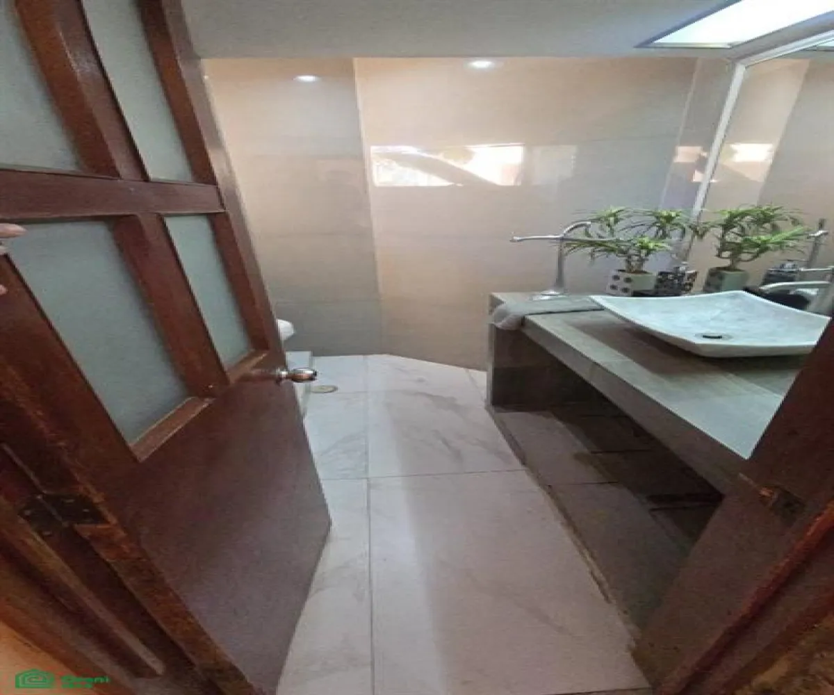 En Venta,Vallarta Universidad,Dante Alighieri 402, Zapopan, Jalisco 45110, 5 Habitaciones,5 Baños,Dante Alighieri,3,MX25931809