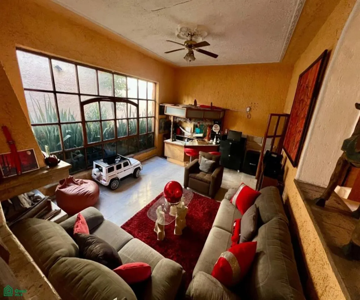 En Venta,Vallarta Universidad,Dante Alighieri 402, Zapopan, Jalisco 45110, 5 Habitaciones,5 Baños,Dante Alighieri,3,MX25931809