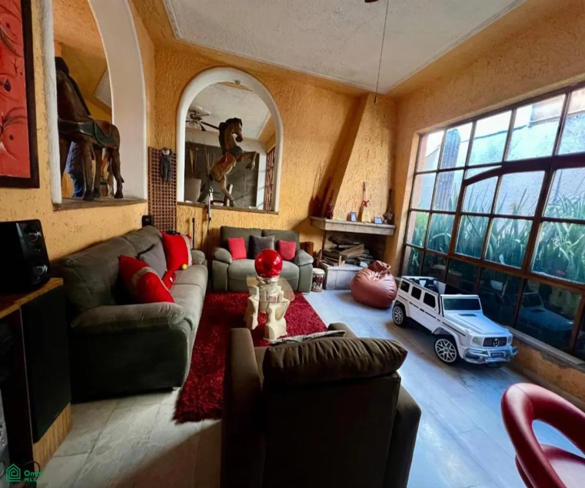 En Venta,Vallarta Universidad,Dante Alighieri 402, Zapopan, Jalisco 45110, 5 Habitaciones,5 Baños,Dante Alighieri,3,MX25931809