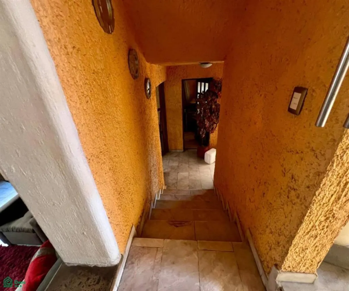 En Venta,Vallarta Universidad,Dante Alighieri 402, Zapopan, Jalisco 45110, 5 Habitaciones,5 Baños,Dante Alighieri,3,MX25931809