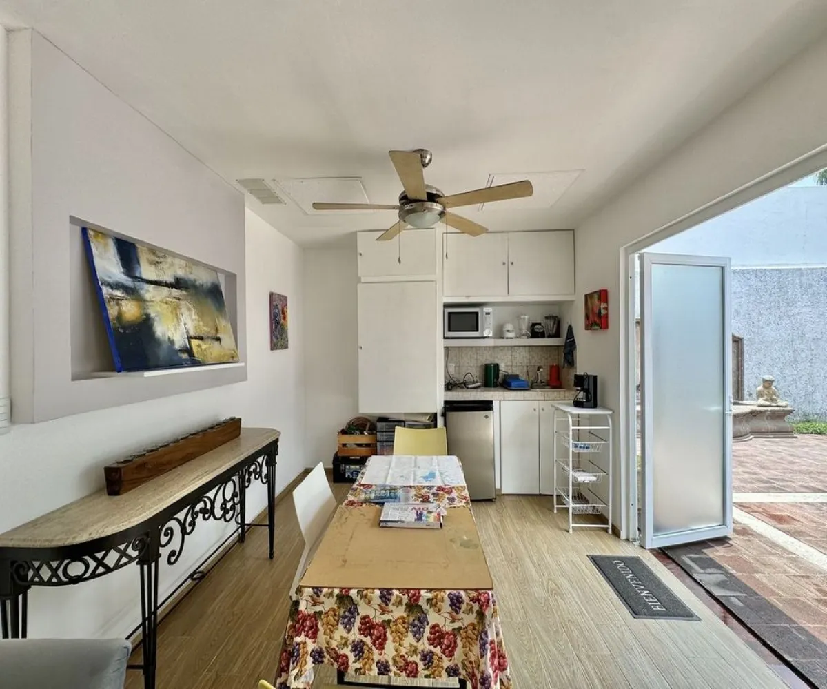 Casa En Venta,Bugambilias,Remanso de Las Acacias 109, Zapopan, Jalisco 45237, 6 Habitaciones,5 Baños,Remanso de Las Acacias,2,pTzKCOB