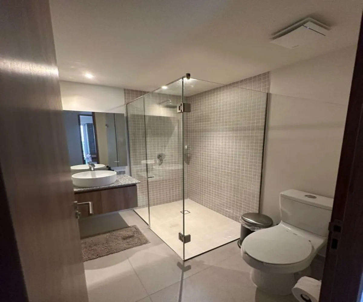 Departamento En Venta,Lomas del Country,Avenida Plan de San Luis 17, Guadalajara, Jalisco 44610, 2 Habitaciones,2 Baños,Avenida Plan de San Luis,1,p6G12jg