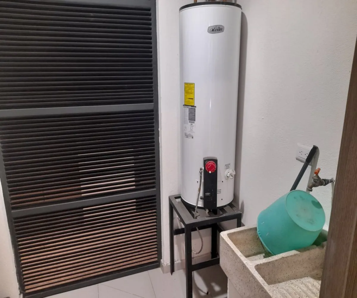 Departamento En Venta,Residencial Chapalita,Avenida Ignacio L Vallarta 4701 UP 301, Zapopan, Jalisco 44509, 3 Habitaciones,2 Baños,Avenida Ignacio L Vallarta,1,pwohhzP