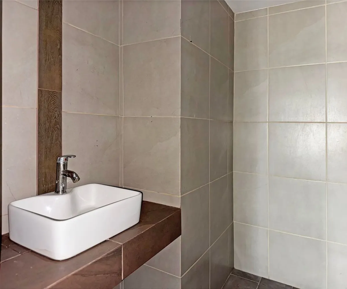 Local En Venta,Santa Teresita,Calle Manuel Acuña 1526, Guadalajara, Jalisco 44600,Calle Manuel Acuña,3,pMXnKfT