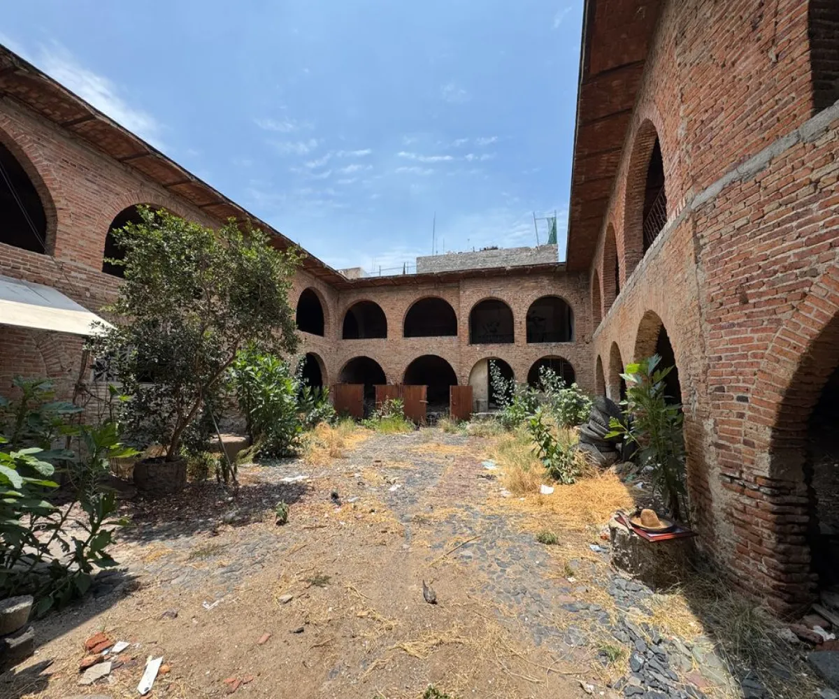 Edificio En Venta,Alcalde Barranquitas,Calle Gonzalo Curiel 511, Guadalajara, Jalisco 44270,5 Baños,Calle Gonzalo Curiel,2,pCqTJFH