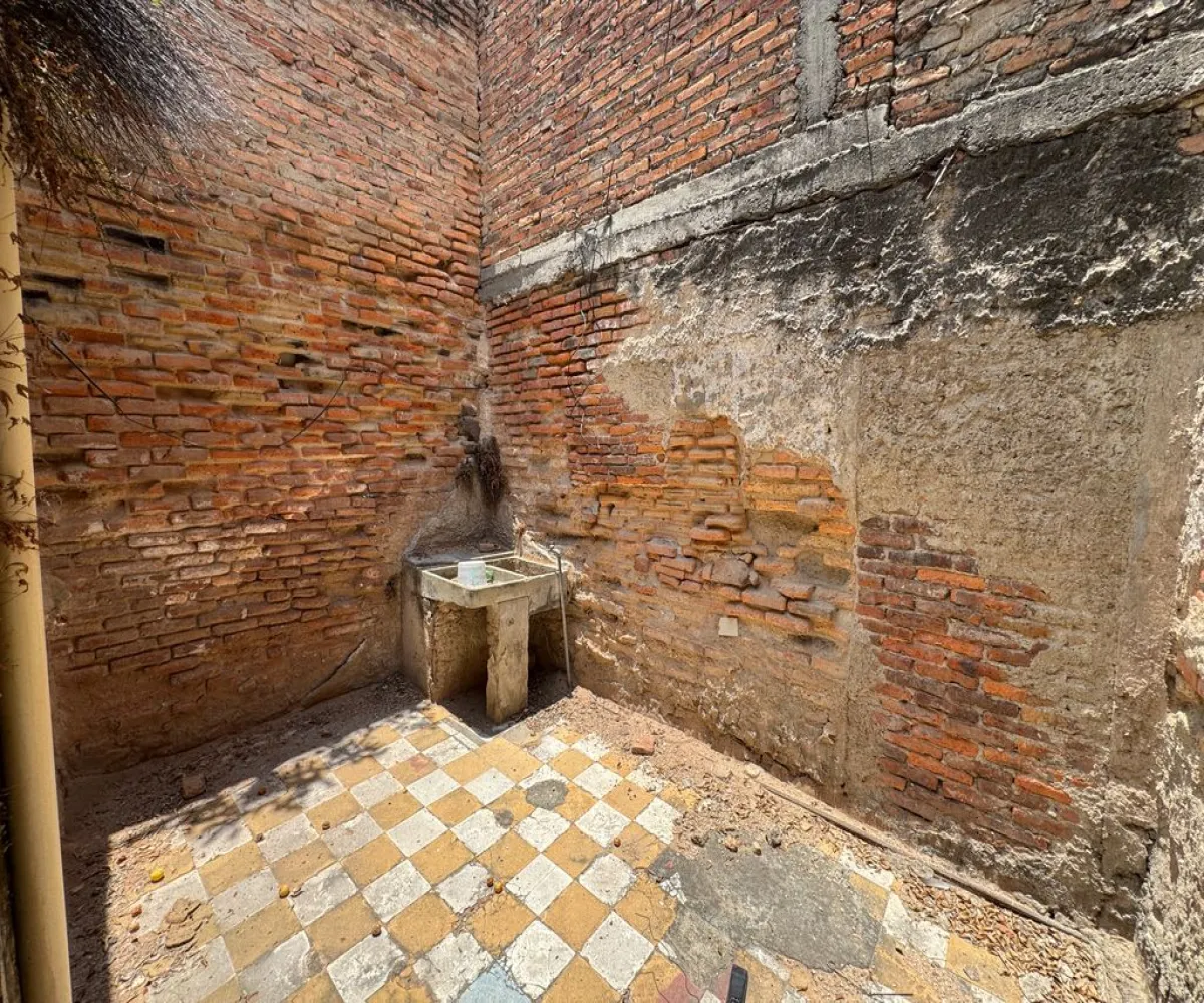 Edificio En Venta,Alcalde Barranquitas,Calle Gonzalo Curiel 511, Guadalajara, Jalisco 44270,5 Baños,Calle Gonzalo Curiel,2,pCqTJFH