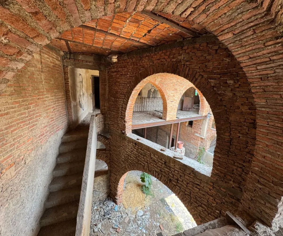 Edificio En Venta,Alcalde Barranquitas,Calle Gonzalo Curiel 511, Guadalajara, Jalisco 44270,5 Baños,Calle Gonzalo Curiel,2,pCqTJFH