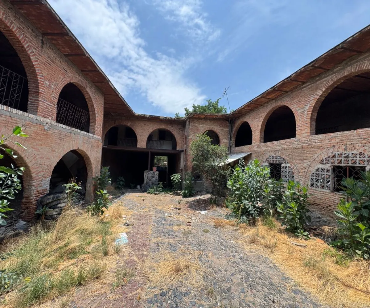 Edificio En Venta,Alcalde Barranquitas,Calle Gonzalo Curiel 511, Guadalajara, Jalisco 44270,5 Baños,Calle Gonzalo Curiel,2,pCqTJFH