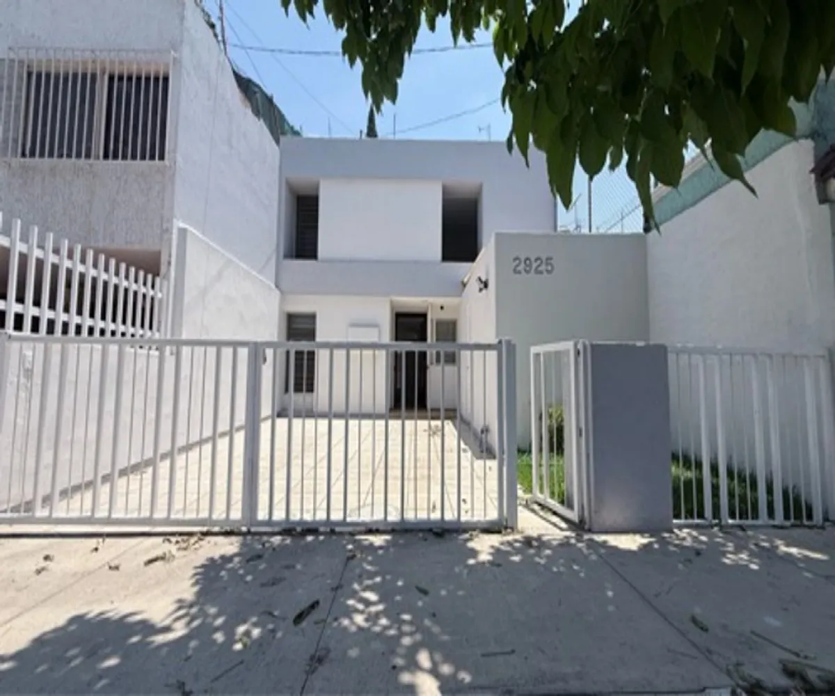 Casa En Renta,Res Loma Bonita,Calle Ballena 2875, Zapopan, Jalisco 45088, 4 Habitaciones,5 Baños,Calle Ballena,2,p8hDjdL