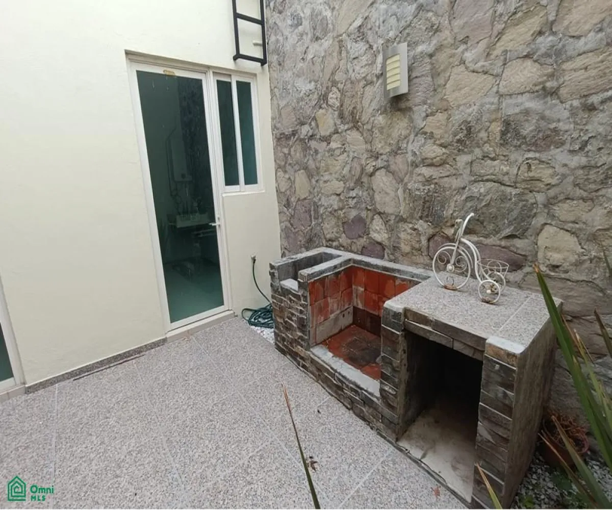 Casa En Venta,Fraccionamiento Bosque Real,Loma Ancha 100, Tlajomulco de Zuniga, Jalisco 45230, 3 Habitaciones,3 Baños,Loma Ancha,2,MX25958268