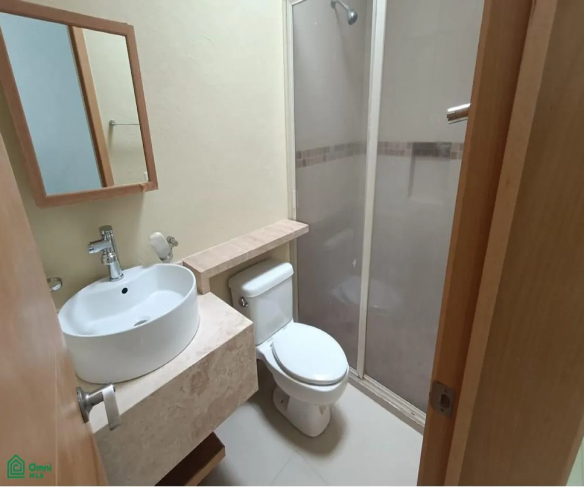 Casa En Venta,Fraccionamiento Bosque Real,Loma Ancha 100, Tlajomulco de Zuniga, Jalisco 45230, 3 Habitaciones,3 Baños,Loma Ancha,2,MX25958268