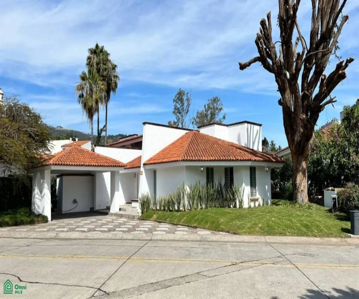 Casa En Renta,Club de Golf Santa Anita,Paseo de las Galeanas ., Tlajomulco de Zuniga, Jalisco 45645, 4 Habitaciones,4 Baños,Paseo de las Galeanas,2,MX25958637
