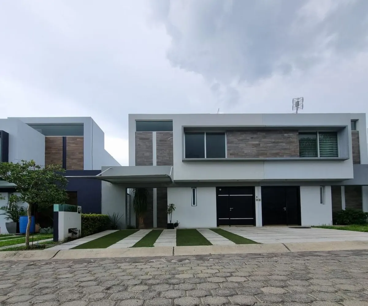 Casa En Venta,Fraccionamiento Real San Ignacio,Real San Ignacio S/N, Tlajomulco de Zúñiga, Jalisco 45645, 3 Habitaciones,2 Baños,Real San Ignacio,2,p0N5Ga7