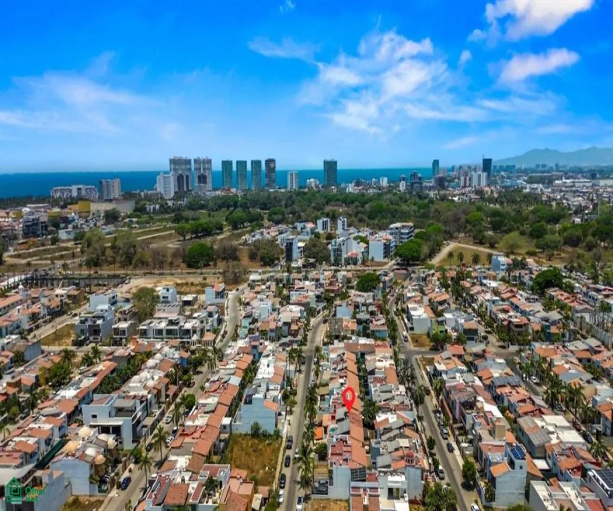 Casa En Venta,Residencial Fluvial Vallarta,Rio papaloapan 168, Puerto Vallarta, Jalisco 48312, 4 Habitaciones,3 Baños,Rio papaloapan,2,MX25940274