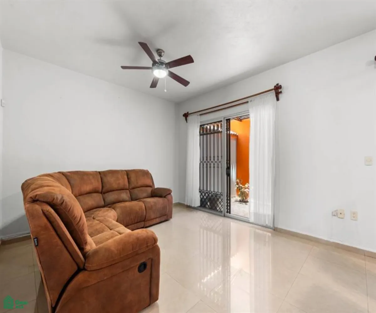 Casa En Venta,Residencial Fluvial Vallarta,Rio papaloapan 168, Puerto Vallarta, Jalisco 48312, 4 Habitaciones,3 Baños,Rio papaloapan,2,MX25940274