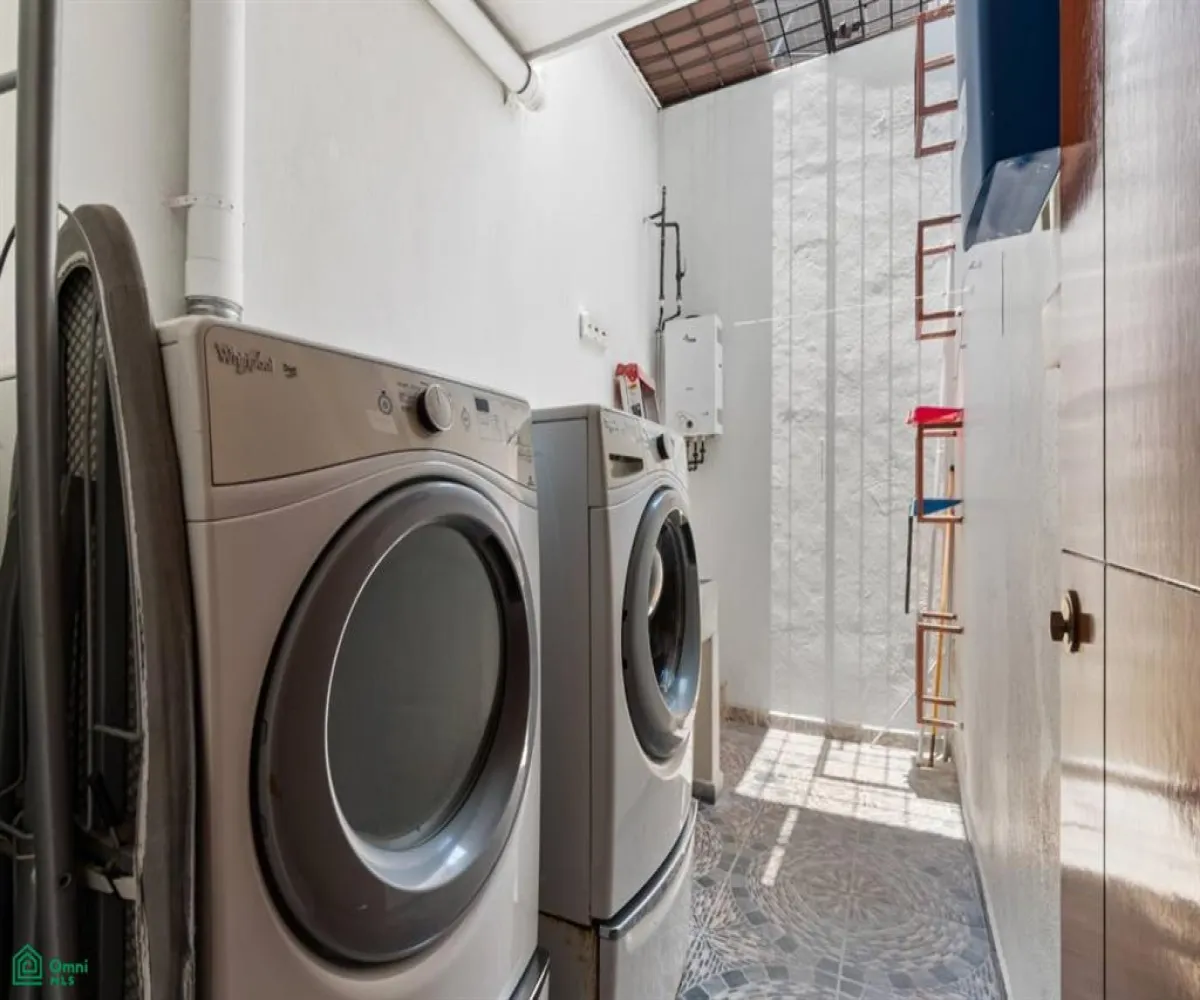 Casa En Venta,Residencial Fluvial Vallarta,Rio papaloapan 168, Puerto Vallarta, Jalisco 48312, 4 Habitaciones,3 Baños,Rio papaloapan,2,MX25940274