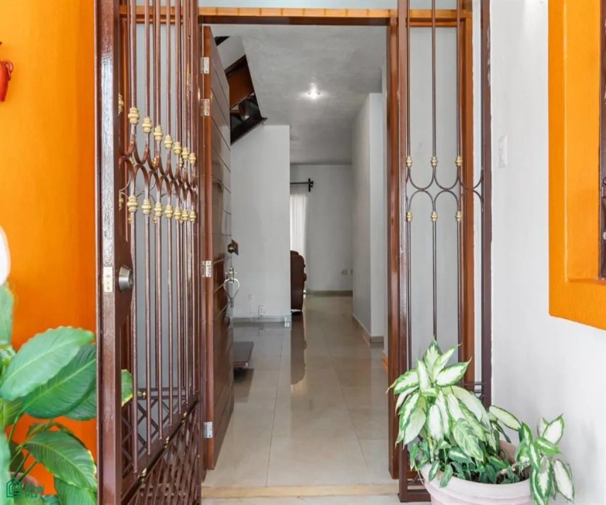 Casa En Venta,Residencial Fluvial Vallarta,Rio papaloapan 168, Puerto Vallarta, Jalisco 48312, 4 Habitaciones,3 Baños,Rio papaloapan,2,MX25940274