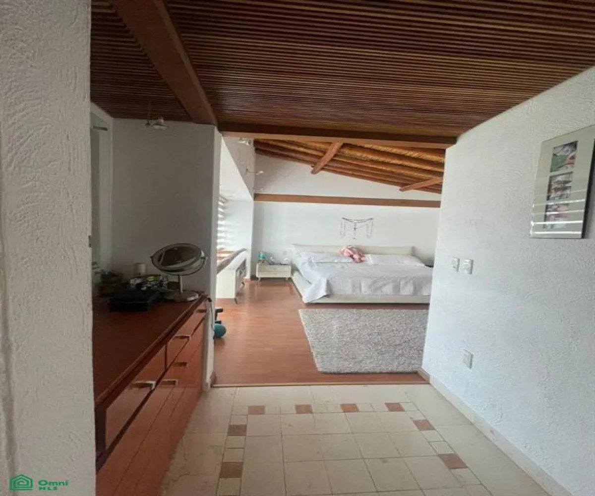Casa En Venta,Bosques Santa Anita,Cañada del Tigre 7, Tlajomulco de Zuniga, Jalisco 45645, 3 Habitaciones,4 Baños,Cañada del Tigre,3,MX25940413