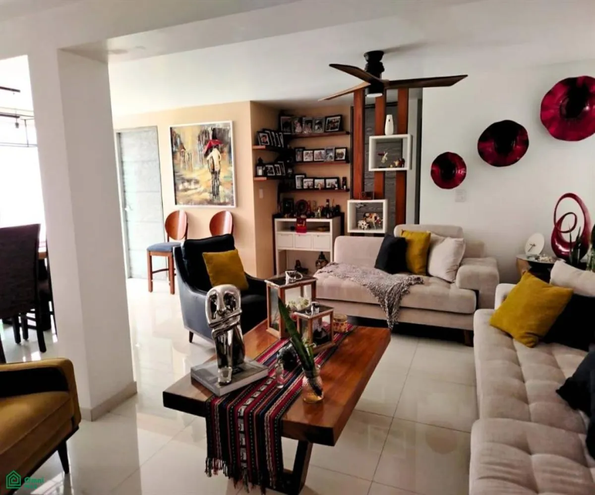 En Venta,Altus Bosques,circuto ébano 112, Tlajomulco de Zuniga, Jalisco 45654, 5 Habitaciones,4 Baños,circuto ébano,2,MX25940863