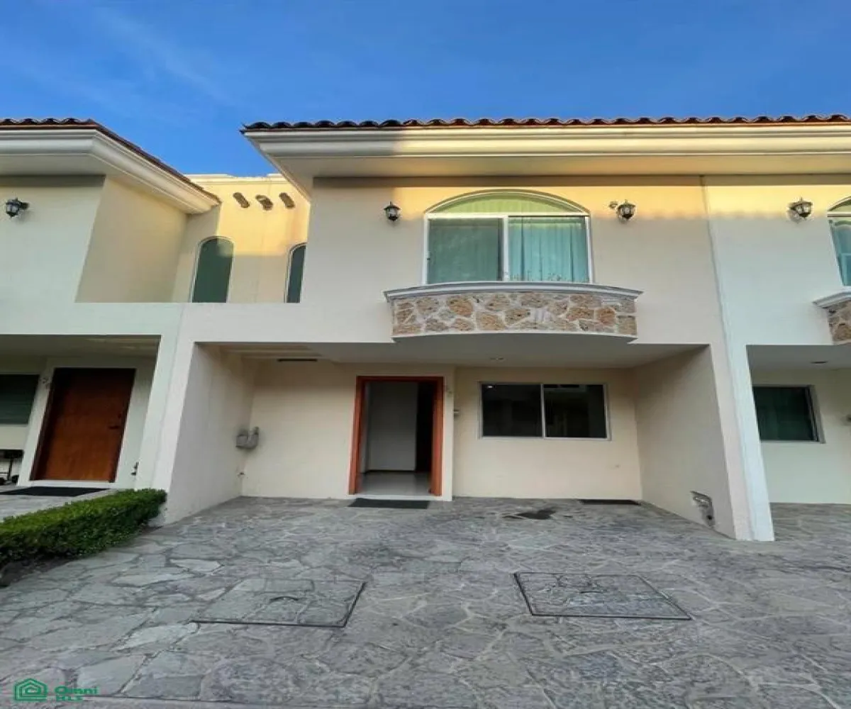 En Venta,Francisco Sarabia,Anastasio Bustamante 1138, Zapopan, Jalisco 45236, 3 Habitaciones,3 Baños,Anastasio Bustamante,3,MX25940898