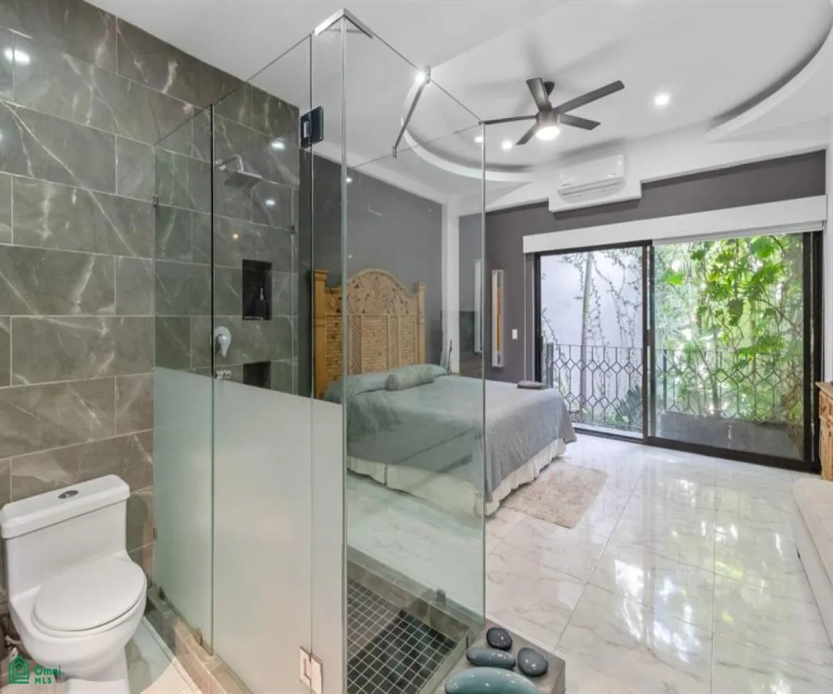 En Venta,Emiliano Zapata,Aguacate 183 Int 101/202, Puerto Vallarta, Jalisco 48380, 2 Habitaciones,2 Baños,Aguacate,1,MX25941236