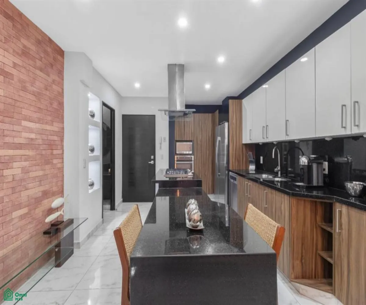 En Venta,Emiliano Zapata,Aguacate 183 Int 101/202, Puerto Vallarta, Jalisco 48380, 2 Habitaciones,2 Baños,Aguacate,1,MX25941236