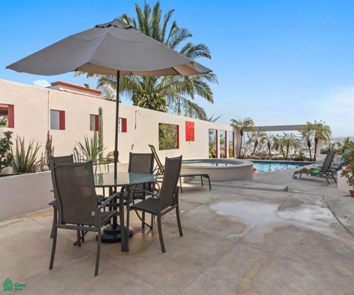 En Venta,5 de Diciembre,Costa Rica 1230 E-4, Puerto Vallarta, Jalisco 48350, 2 Habitaciones,2 Baños,Costa Rica,3,MX25941868