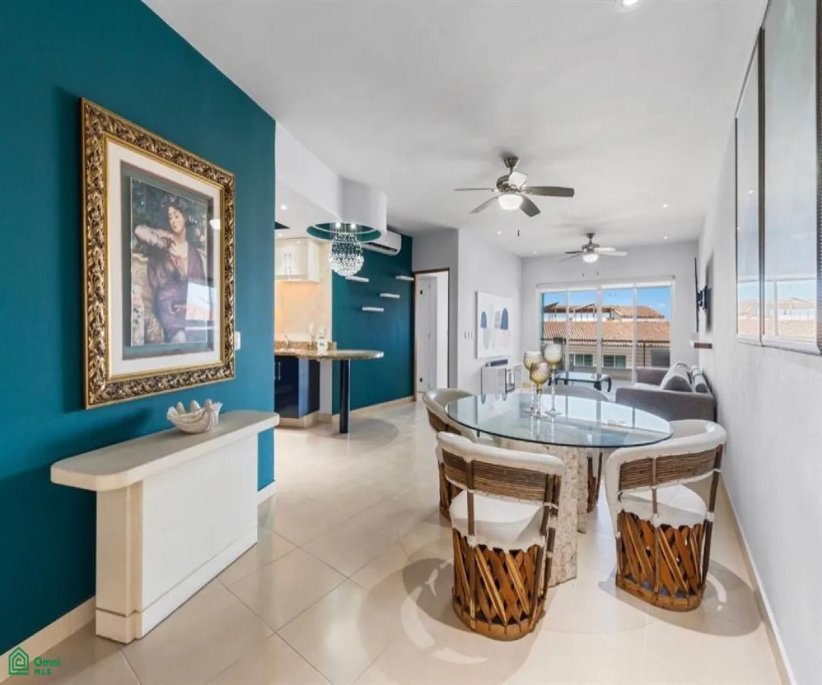 En Venta,5 de Diciembre,Costa Rica 1230 E-4, Puerto Vallarta, Jalisco 48350, 2 Habitaciones,2 Baños,Costa Rica,3,MX25941868