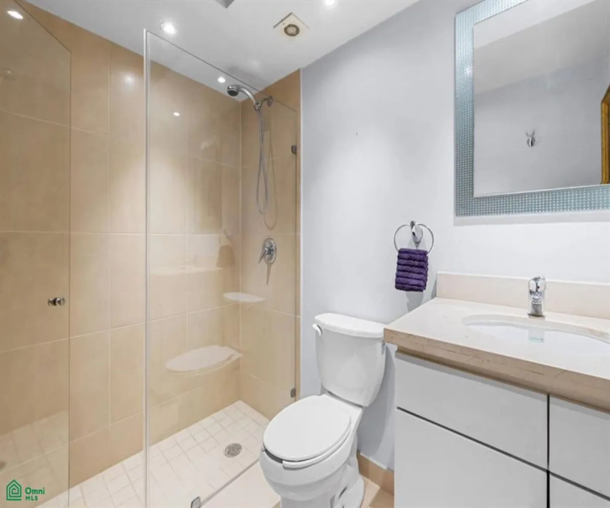 En Venta,5 de Diciembre,Costa Rica 1230 E-4, Puerto Vallarta, Jalisco 48350, 2 Habitaciones,2 Baños,Costa Rica,3,MX25941868