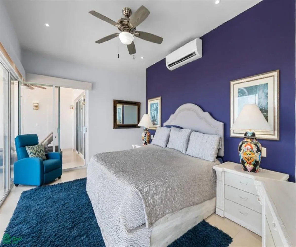 En Venta,5 de Diciembre,Costa Rica 1230 E-4, Puerto Vallarta, Jalisco 48350, 2 Habitaciones,2 Baños,Costa Rica,3,MX25941868