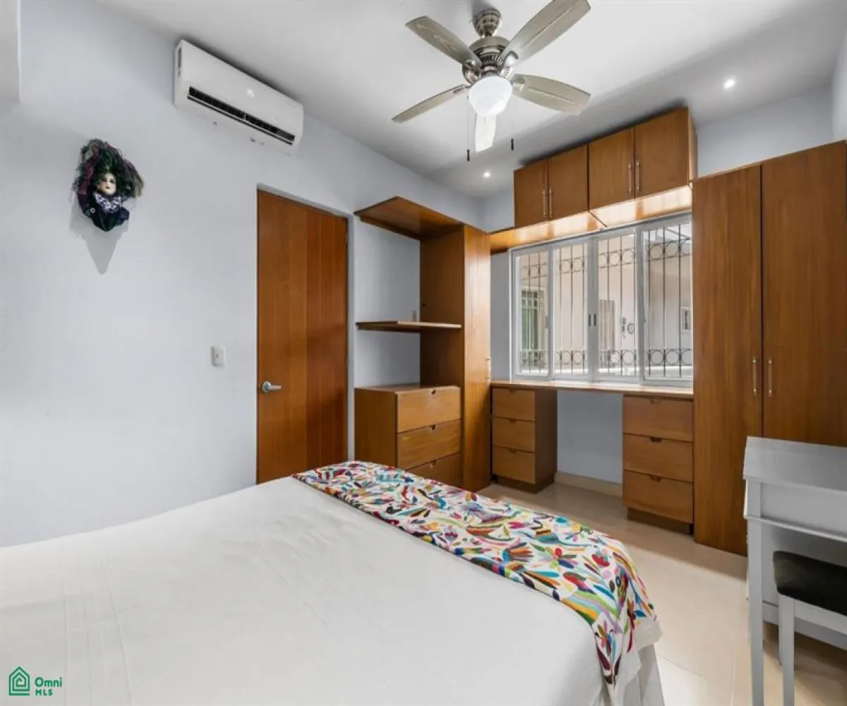 En Venta,5 de Diciembre,Costa Rica 1230 E-4, Puerto Vallarta, Jalisco 48350, 2 Habitaciones,2 Baños,Costa Rica,3,MX25941868