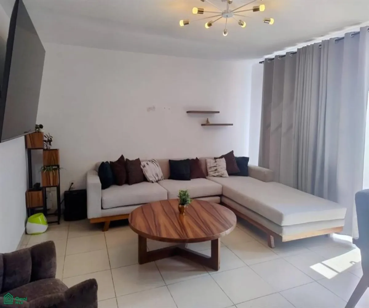 En Venta,Santa Anita Residencial,Francisco I Madero 673, Tlaquepaque, Jalisco 45600, 3 Habitaciones,2 Baños,Francisco I Madero,3,MX25942783