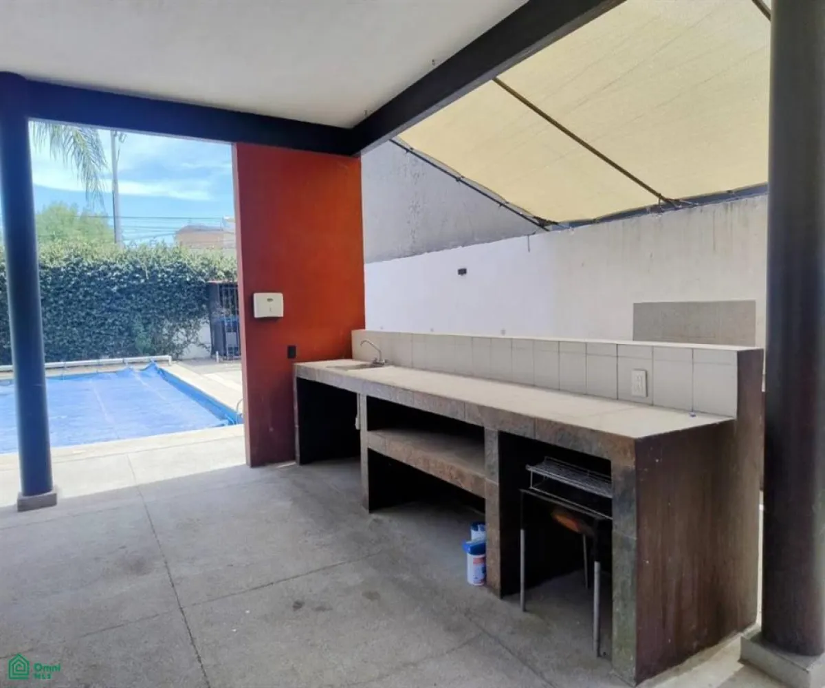 En Venta,Santa Anita Residencial,Francisco I Madero 673, Tlaquepaque, Jalisco 45600, 3 Habitaciones,2 Baños,Francisco I Madero,3,MX25942783