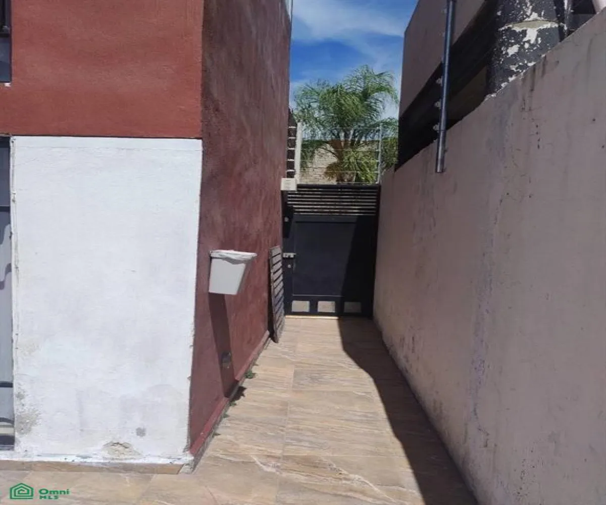 En Venta,Santa Anita Residencial,Francisco I Madero 673, Tlaquepaque, Jalisco 45600, 3 Habitaciones,2 Baños,Francisco I Madero,3,MX25942783