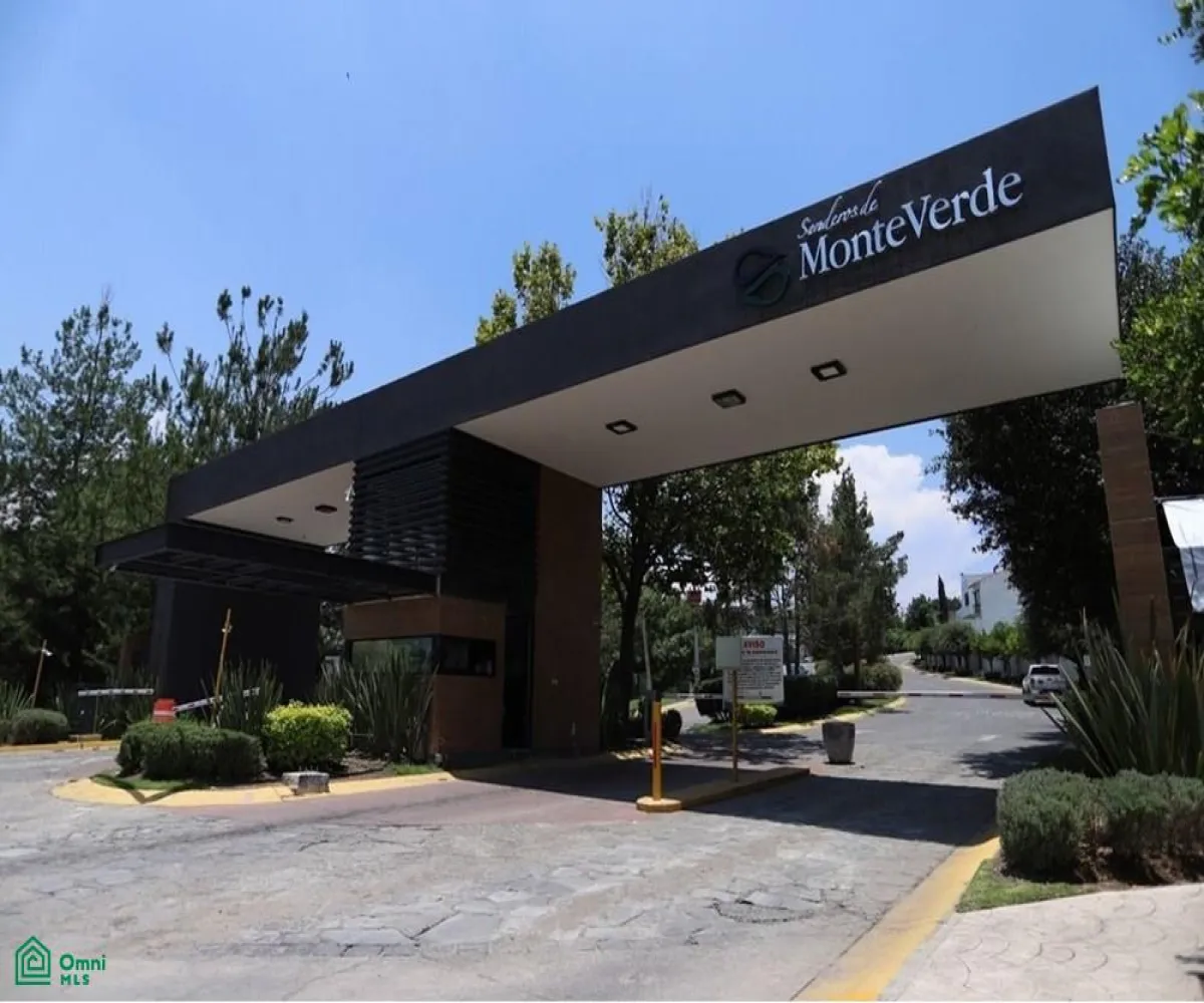 Local En Venta,Fraccionamiento Senderos Del Valle,Sendero de monteverde S/N, Tlajomulco de Zuniga, Jalisco 45646,Sendero de monteverde,MX25942887