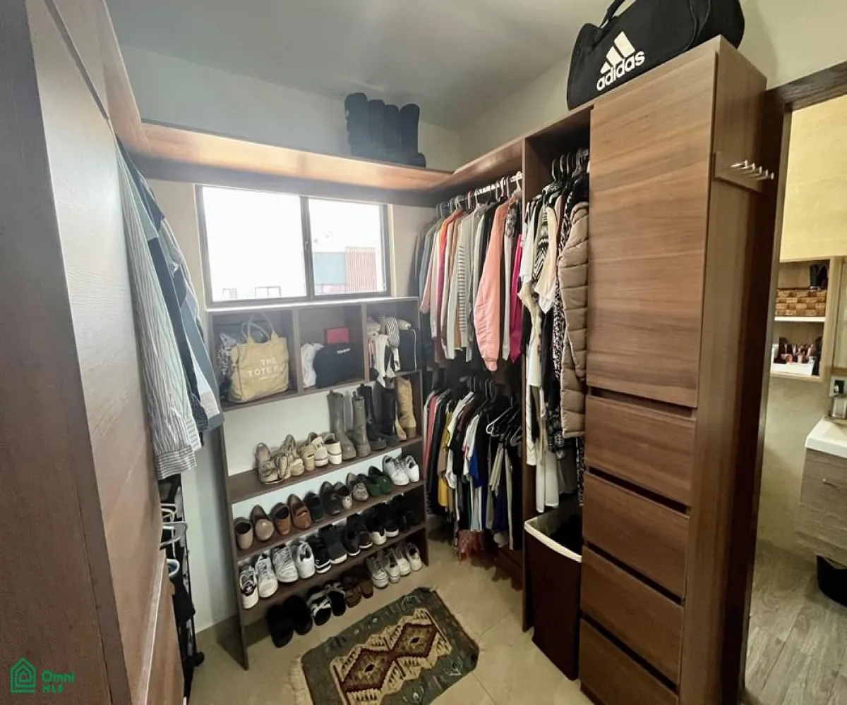 En Venta,Bosques De Santa Anita,ximar 101, Tlajomulco de Zuniga, Jalisco 45645, 4 Habitaciones,3 Baños,ximar,2,MX25944315