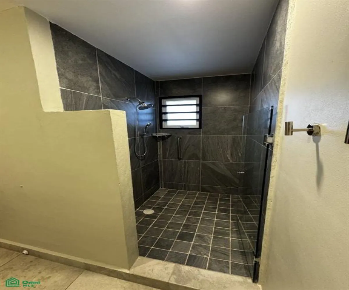 En Renta,Versalles,Palm Springs 106, Puerto Vallarta, Jalisco 48310, 2 Habitaciones,2 Baños,Palm Springs,MX25944841