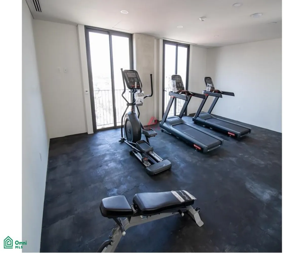 Local En Venta,Monraz,Juan Palomar y Arias 510, Guadalajara, Jalisco 44680, 2 Habitaciones,2 Baños,Juan Palomar y Arias,MX25945870