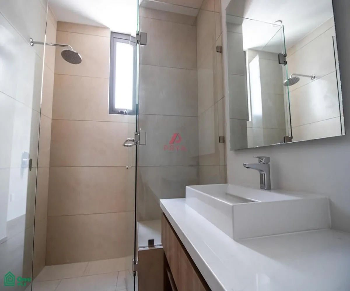 Local En Venta,Monraz,Juan Palomar y Arias 510, Guadalajara, Jalisco 44680, 2 Habitaciones,2 Baños,Juan Palomar y Arias,MX25945870