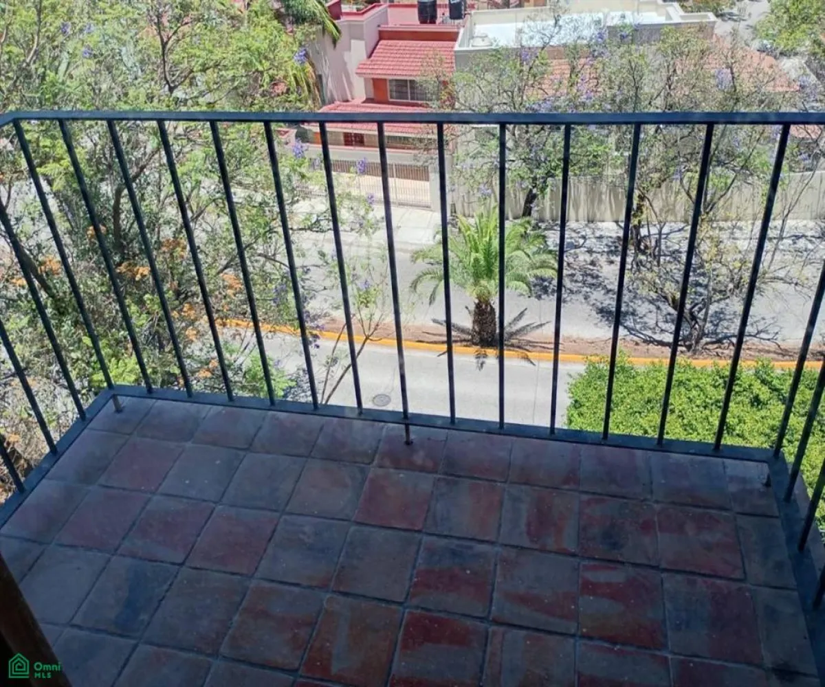 En Venta,Bugambilias,Calle Poniente Torre B Condominio Vista de las Flo ., Zapopan, Jalisco 45238, 2 Habitaciones,2 Baños,Calle Poniente Torre B Condominio Vista de las Flo,MX25946249