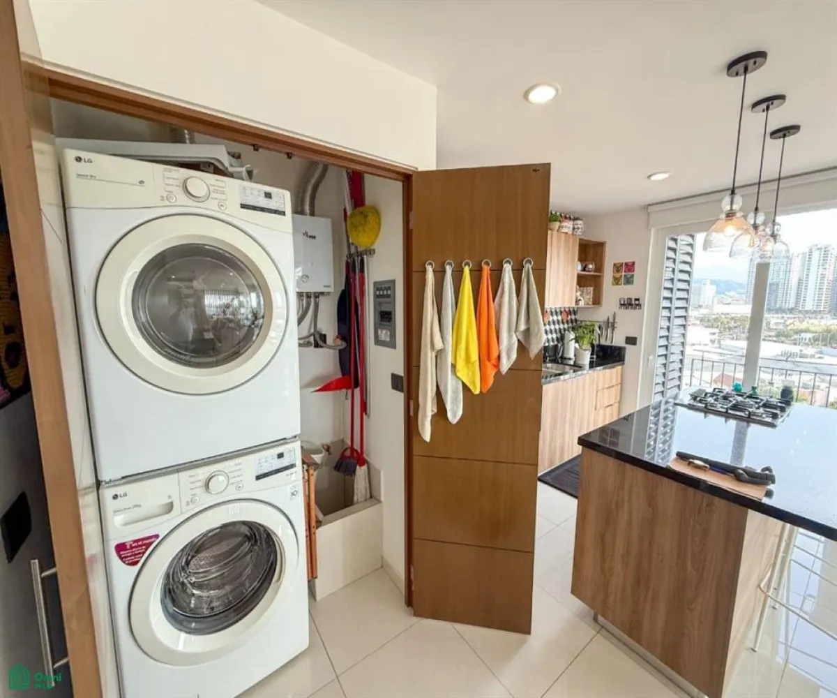 En Venta,Zona Hotelera Norte,Maria Montessori 360, Puerto Vallarta, Jalisco 48333, 1 Cuarto,2 Baños,Maria Montessori,MX25949742