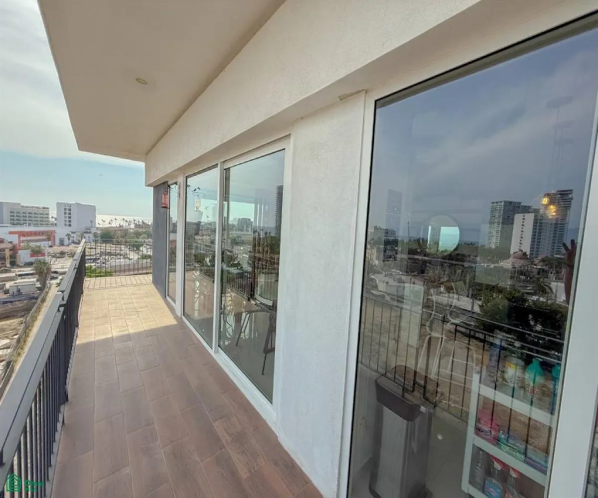 En Venta,Zona Hotelera Norte,Maria Montessori 360, Puerto Vallarta, Jalisco 48333, 1 Cuarto,2 Baños,Maria Montessori,MX25949742